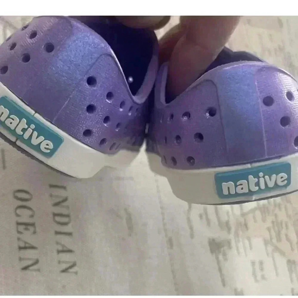 Native Iridescent Purple Native
Size C5 - Picture 7 of 7